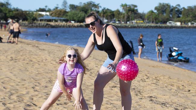 First day of relaxed coronavirus restrictions. Belinda Meyers and her 6 year old daughter Holly enjoy the beach at Clontarf. Picture: Renae Droop