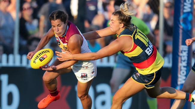Marinoff is known for her attack on the contest. Picture: AFL Media