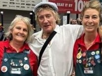 Rod Stewart pops up at Aussie store