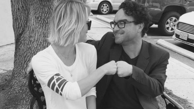 Cuoco once again denied that she’s in a relationship with Johnny Galecki.