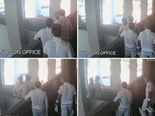 Footage shows the moment the David Warner, Quinton de Kock fracas ignited.