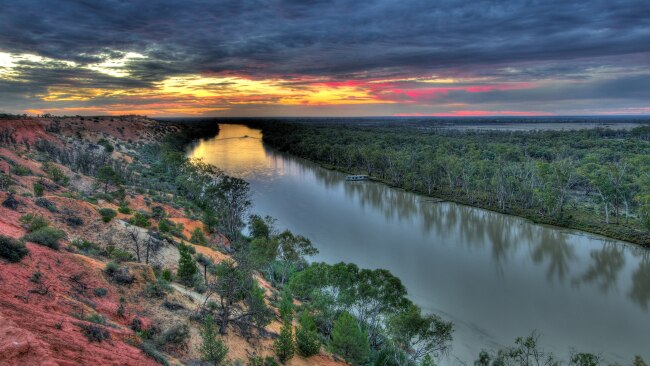 Murray River: This gorgeous sandy beach isn’t where you’d expect ...