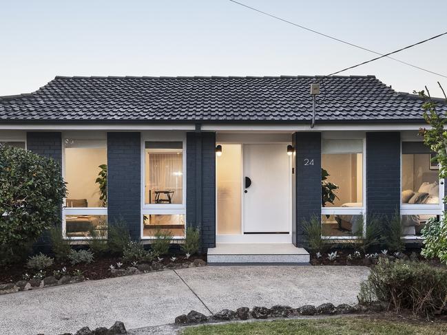 24 Keerok Ave, Seaford - for herald sun real estate