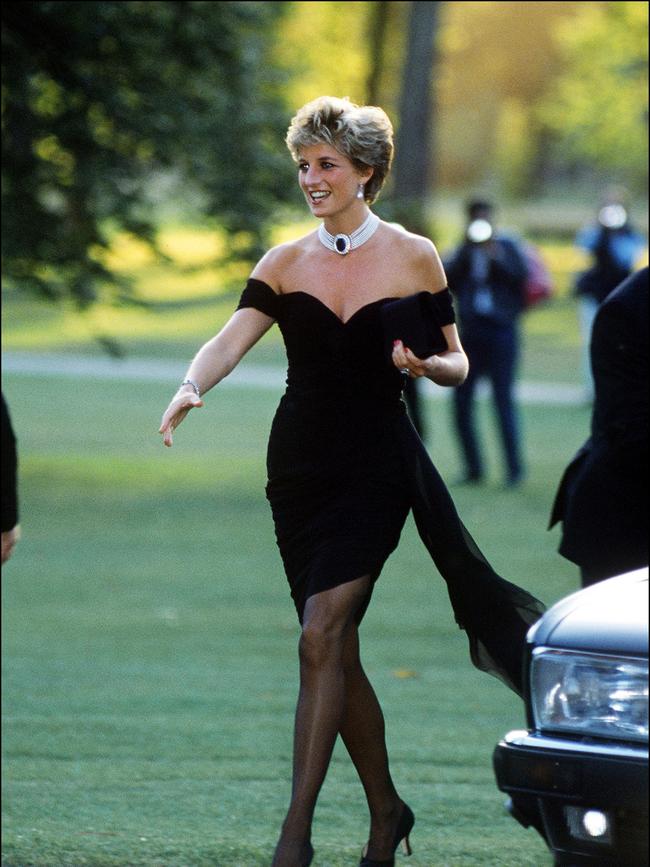 Princess Diana: revenge in a Christina Stambolian dress in 1994.