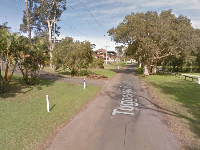 Michael Arratoon was pulled over driving on Tuggerah Parade despite not holding a licence since 1985. Picture: Google