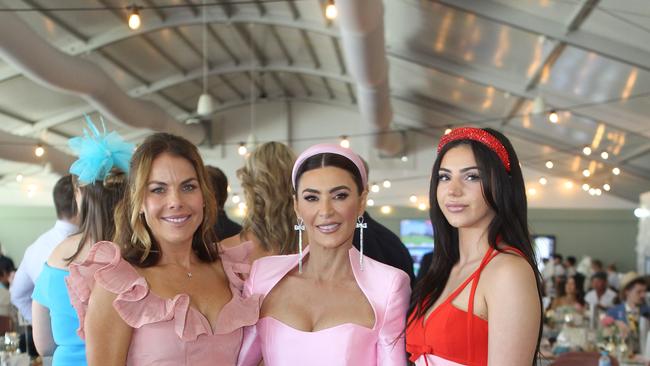 Melbourne Cup at Gold Coast Turf Club.Caroline Dowker, Louise Pieri and Isabella Pieri.5 November 2024 Bundall Picture by Richard Gosling