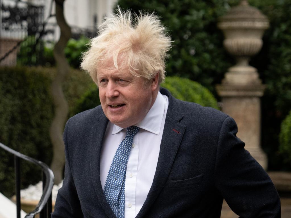 LONDON, ENGLAND - MARCH 21: Former British prime minister Boris Johnson leaves his home on March 21, 2023 in London, England. The former prime minister will attend a televised evidence session on Wednesday in front of the Commons Privileges Committee, which has previously suggested that Mr Johnson may have misled Parliament in his statements about parties at Number 10 during the Covid-19 lockdown. (Photo by Carl Court/Getty Images) *** BESTPIX ***