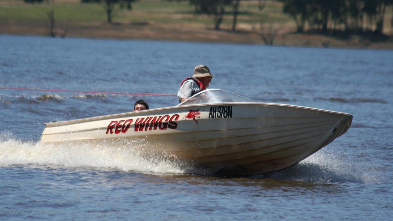 James Bremer with 'Red Wings' on Burrendong Dam.