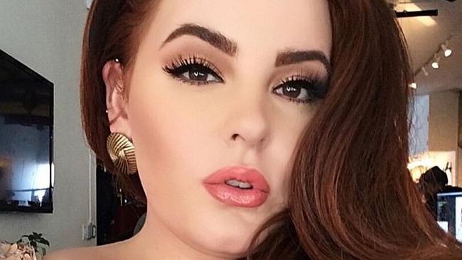 How Model and Activist Tess Holliday Keeps on Fighting Fashion Industry  Standards - Fashionista