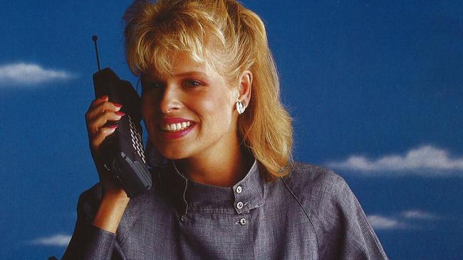 A 1987 ad for Telecom Australia’s (Telstra) first mobile phone, The Walkabout.