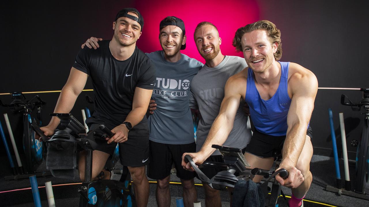 Aussie blokes get rude shock in women’s gym clapback
