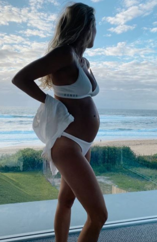 The mum-to-be looked incredible as she posed in front of a window overlooking the sea. Picture: Instagram