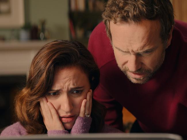 Rafe Spall and Esther Smith in Trying. Picture: AppleTV+