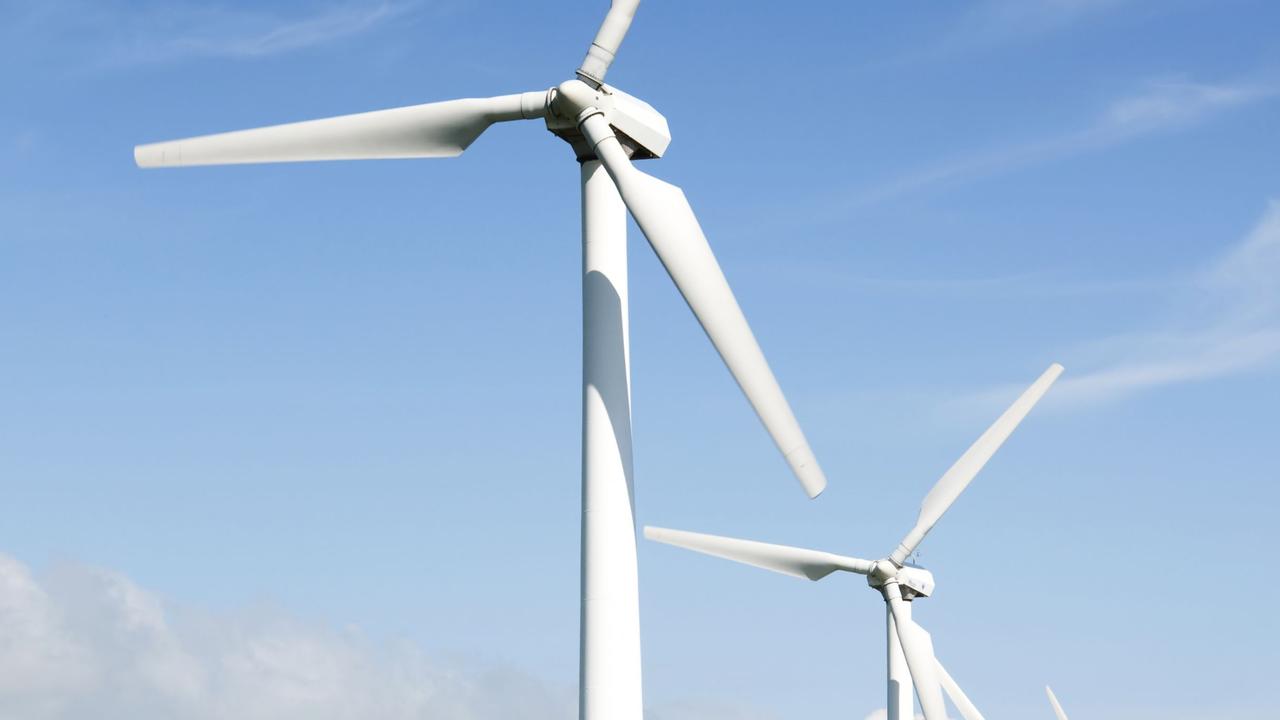 Aussie company spruiks new $800m wind farm