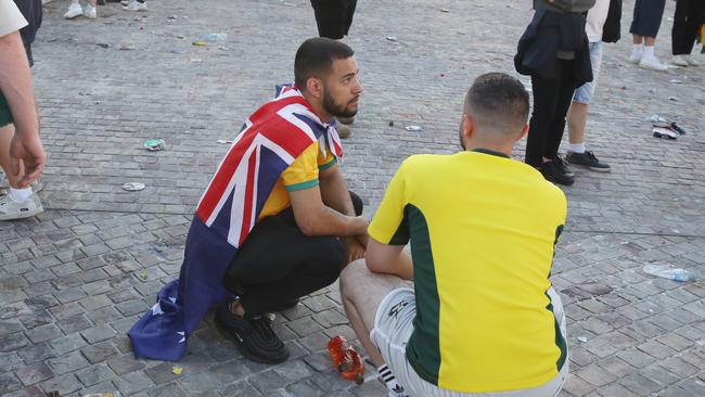 MELBOURNE, AUSTRALIA - NewsWire Photos, DECEMBER 4, 2022. Fans watch the World Cup soccer game between Australia and Argentina at Federation Square in Melbourne. Picture: NCA NewsWire / David Crosling