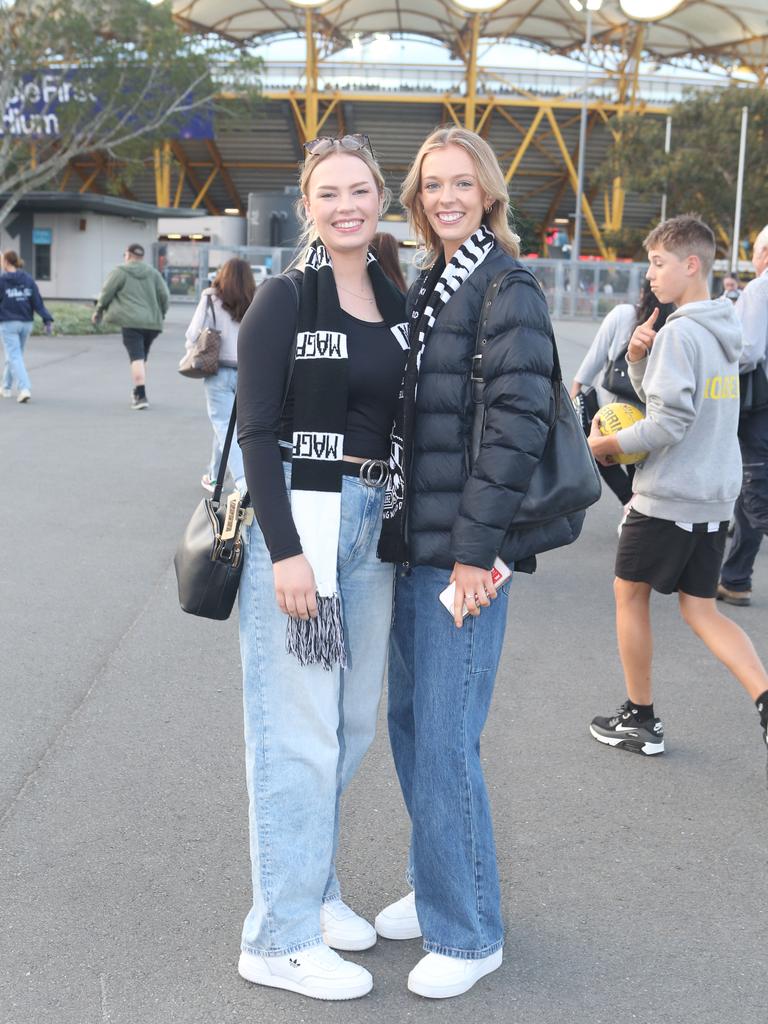 Gold Coast Suns vs. Collingwood. Maddie Quist and Sarah Quist. 29 June 2024 Carrara Picture by Richard Gosling