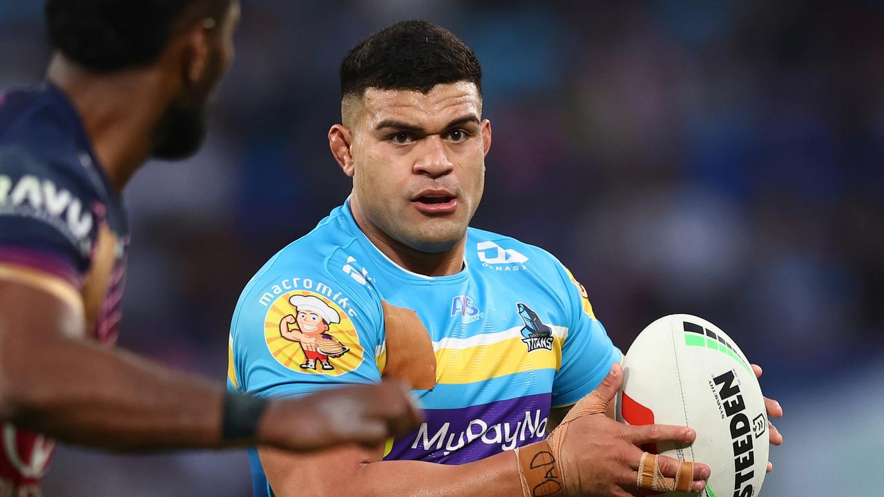 GOLD COAST, AUSTRALIA - JULY 30: David Fifita of the Titans runs the ball during the round 22 NRL match between Gold Coast Titans and North Queensland Cowboys at Cbus Super Stadium on July 30, 2023 in Gold Coast, Australia. (Photo by Chris Hyde/Getty Images)