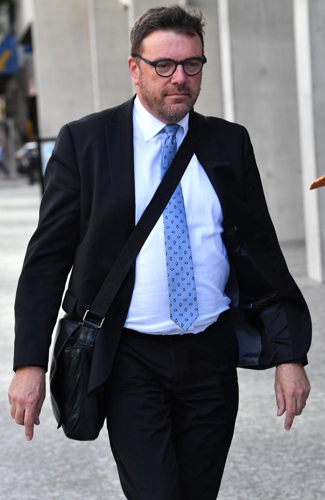 Forensic pathologist, Professor Johan Duflou, depicted in 2017. (AAP Image/Darren England)