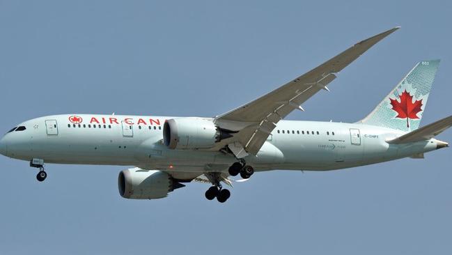 An Air Canada flight was interrupted by a restless passenger who couldn’t wait for the flight to land in Brisbane.