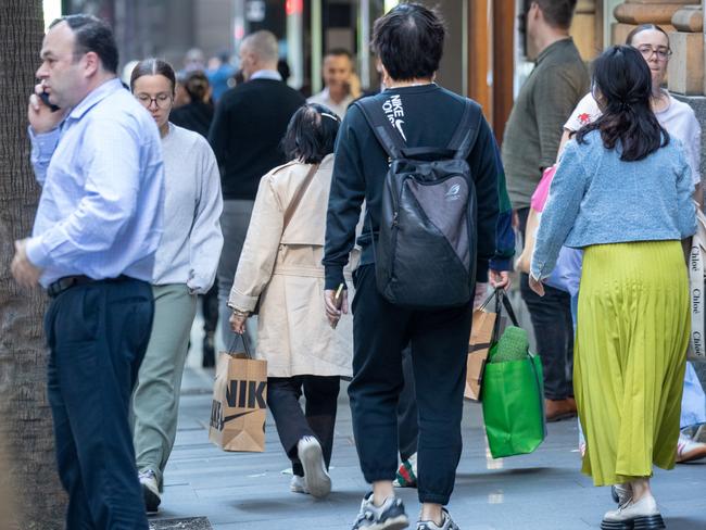 SYDNEY, AUSTRALIA - NewsWire Photos - JUNE 26, 2024:  A generic photograph of the Sydney CBD and its people.Picture: NewsWire / Christian Gilles