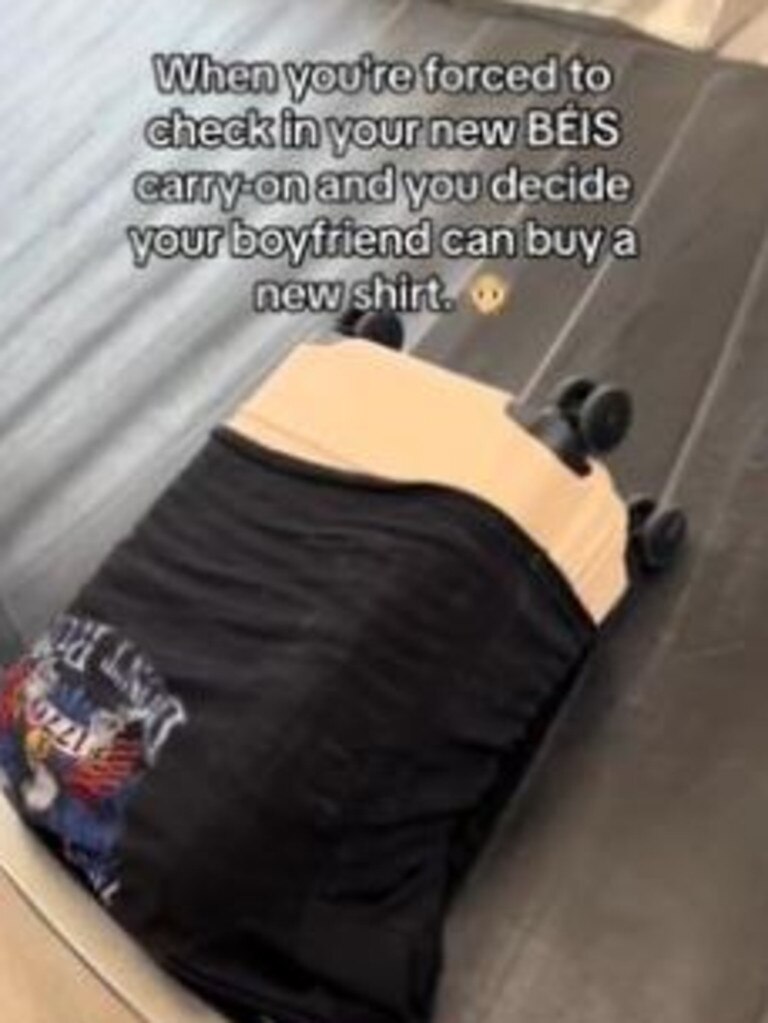 The act sparked a heated debate online. Picture: TikTok/sagijen