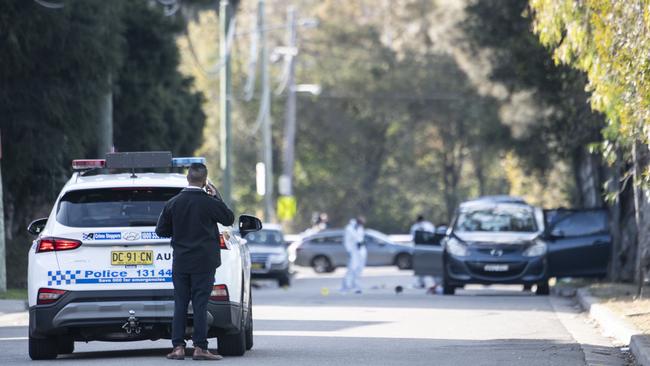 Police and forensic officers investigate the scene. Picture: NCA NewsWire / Monique Harmer