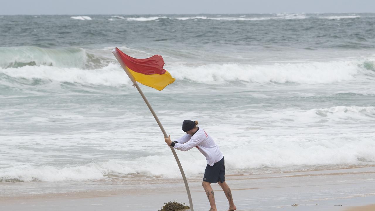 A “very strong” cold front is expected to bring abnormally high tides and possible flooding to parts of southeastern Australia. Picture: NewsWire / Simon Bullard.