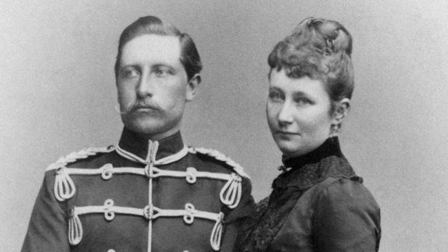 Kaiser Wilhelm II with his wife Kaiserin Augusta Victoria in 1887.