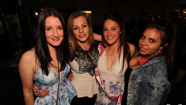 Nightlife at the Eyre Hotel, Whyalla in 2015