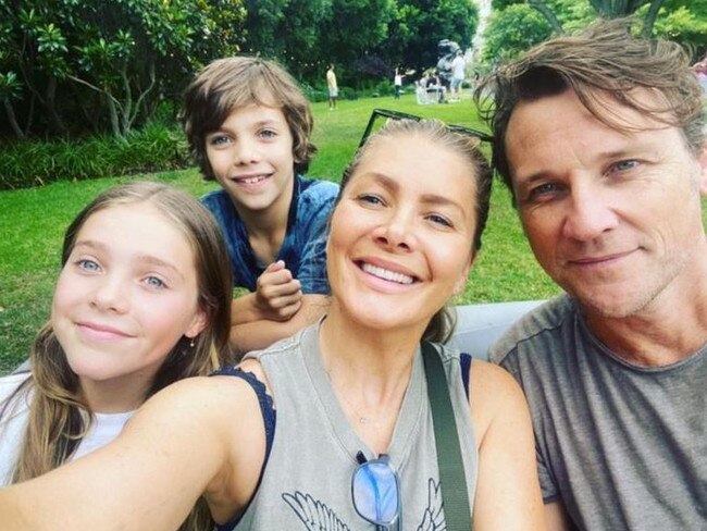 The Rouge Traders front woman has called for a ban on filters to protect her children. Picture: Instagram.