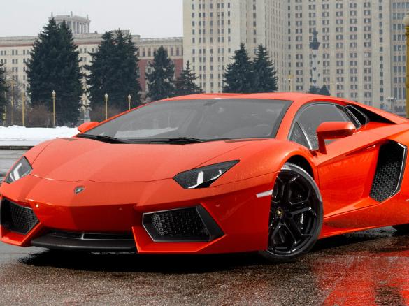 LAMBORGHINI AVENTADOR LP700-4