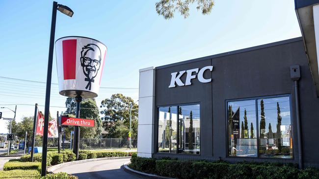 Aussies consuming fast food like KFC at higher rates. Picture: NCA NewsWire / Flavio Brancaleone