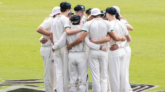 Brisbane Boys get together ahead of the clash with TSS. (AAP Image/Richard Walker)