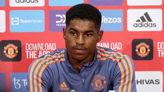 Manchester United's Marcus Rashford listens a question during a press conference in Melbourne on July 14, 2022, ahead of their exhibition football match against Melbourne Victory. (Photo by CON CHRONIS / AFP) / -- IMAGE RESTRICTED TO EDITORIAL USE - STRICTLY NO COMMERCIAL USE --