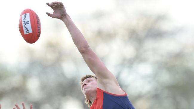 Star Bentleigh ruckman Mitch Smart is heading for the Gippsland league.