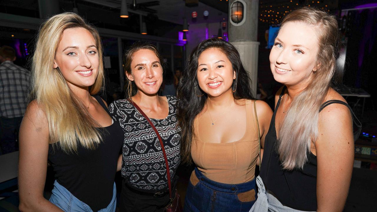 Cairns night life gallery Social photos Salt House Three Wolves