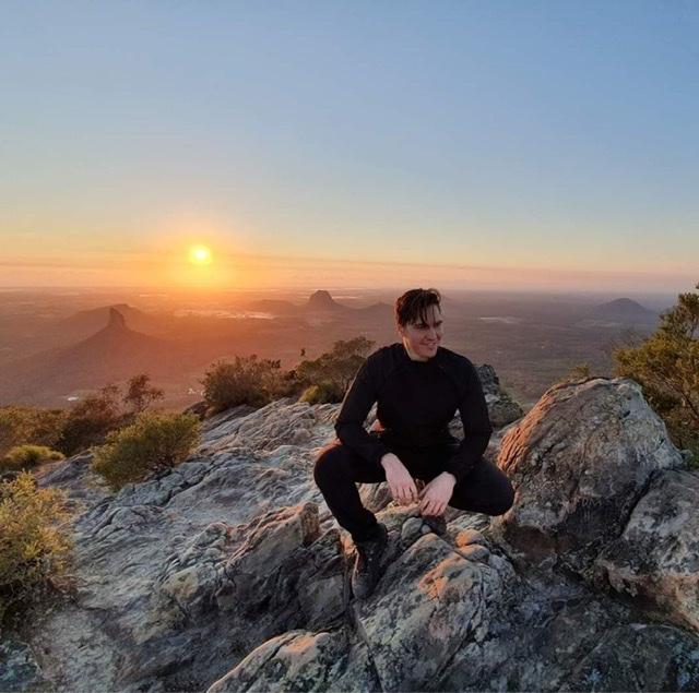 Queenslander’s Everest challenge for COVID vaccine 