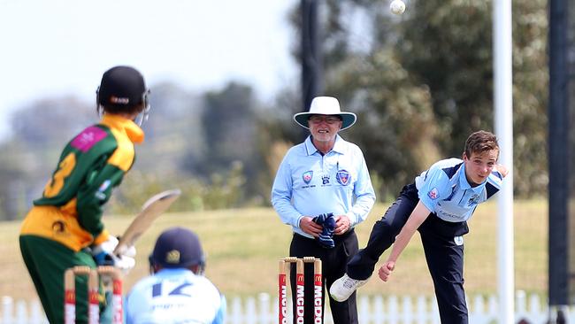 Parramatta’s Matthew Hurst bowls to his Hawkesbury opponent at Bruce Purser Oval  during the first ever day/night Green Shield match. Picture: Justin Sanson