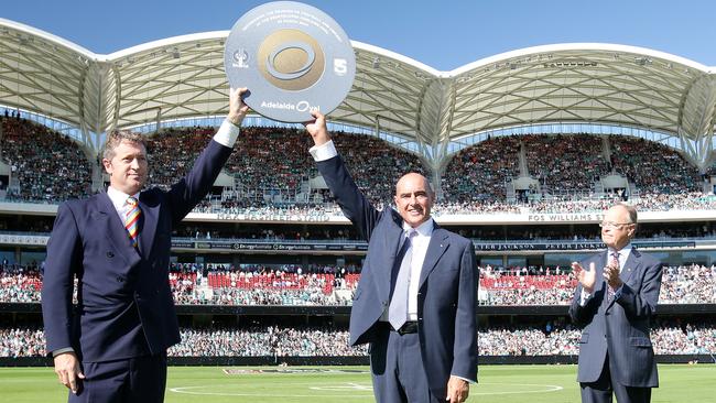 Adelaide Oval Stadium Management Authority deputy chairman John Olsen, centre, at a showdown. Picture: Sarah Reed