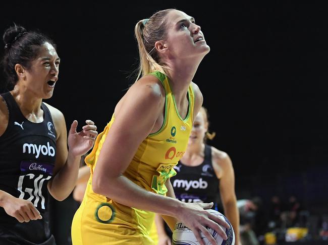 CHRISTCHURCH, NEW ZEALAND - MARCH 02: Caitlin Bassett of Australia looks to shoot during the Constellation Cup International Test match between the New Zealand Silver Ferns and the Australia Diamonds at Christchurch Arena on March 02, 2021 in Christchurch, New Zealand. (Photo by Kai Schwoerer/Getty Images)