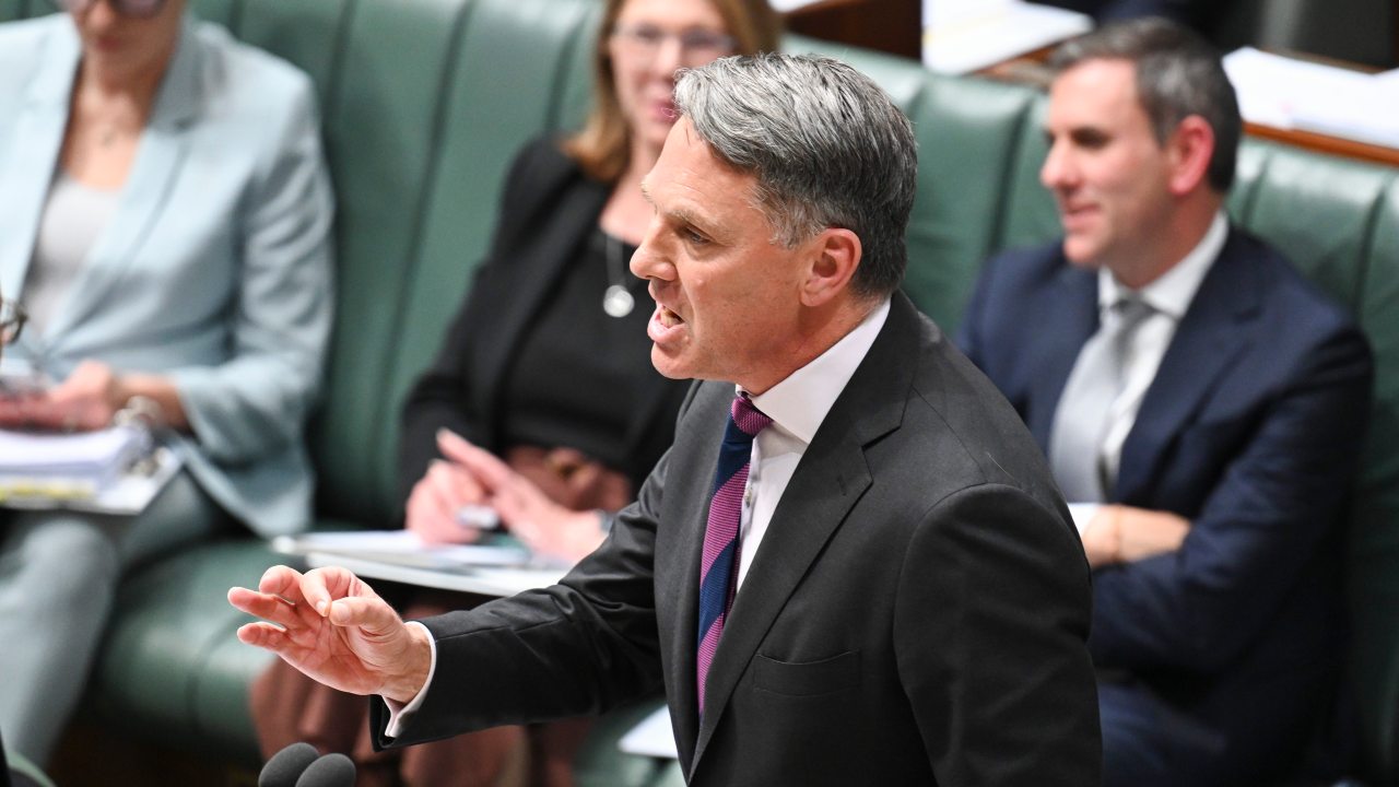 Andrew Hastie accuses Richard Marles of ‘cheap blow’ after defence minister ‘childishly’ attacked coalition over AUKUS