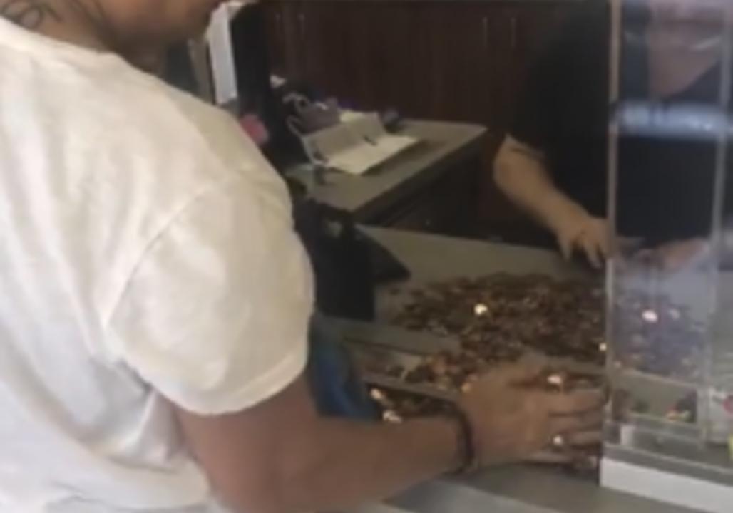 Florida Woman Pays Nearly $500 Water Bill With Pennies