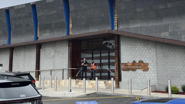 Security outside the Caulfield South Synagoge after last nights clash between Pro Palestine and Pro Jewish groups