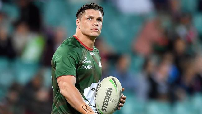 James Roberts of the Rabbitohs warms up during the NRL First Qualifying Final match between the Sydney Roosters and the South Sydney Rabbitohs at the SCG in Sydney, Friday, September 13, 2019. (AAP Image/Joel Carrett) NO ARCHIVING, EDITORIAL USE ONLY