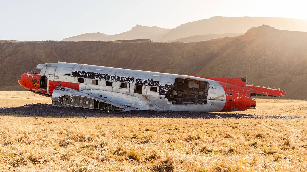 Acquirers circle amid travel sector downturn