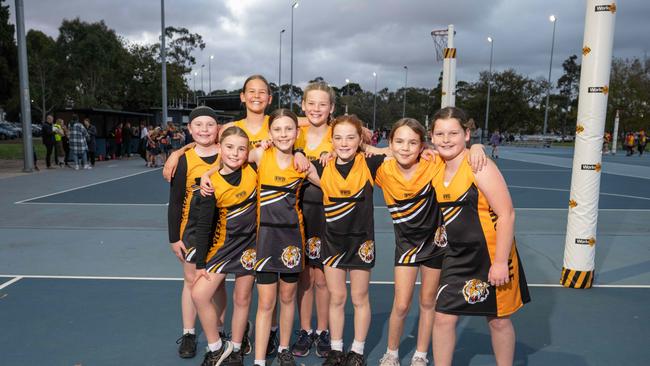 Grovedale Yellow under-11 netball team.