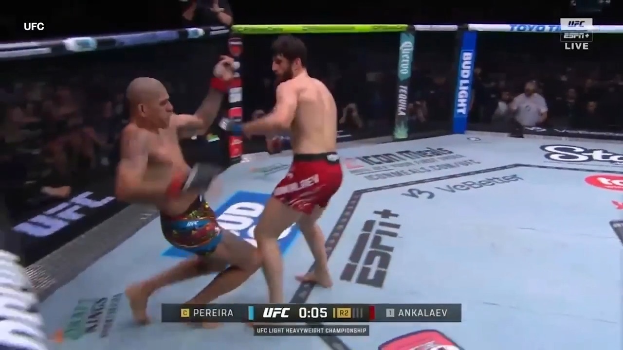 UFC champ Alex Pereira rocked in shock moment