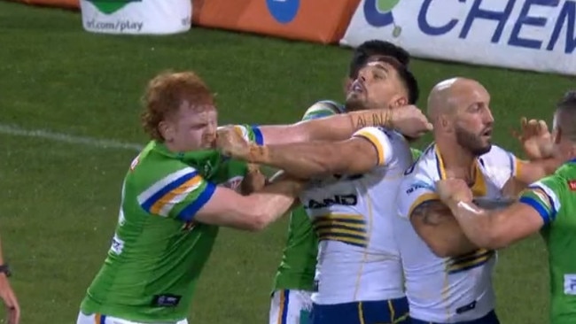 Corey Horsburgh "let a little one go". Photo: Fox Sports