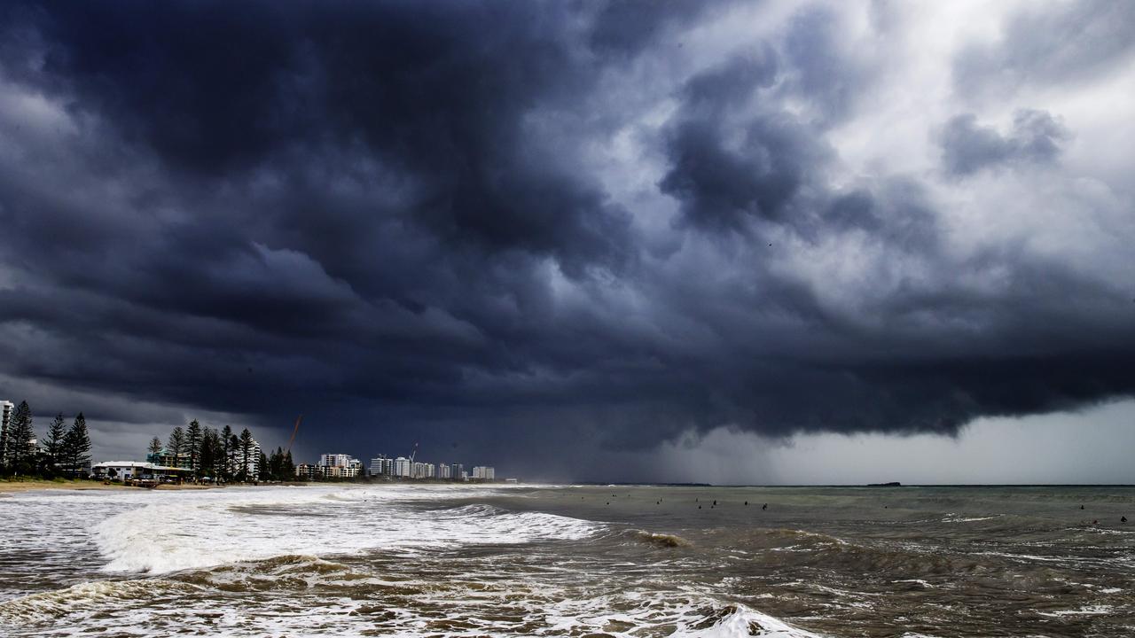 Sunshine Coast cops soaking as slow moving weather system hovers of the