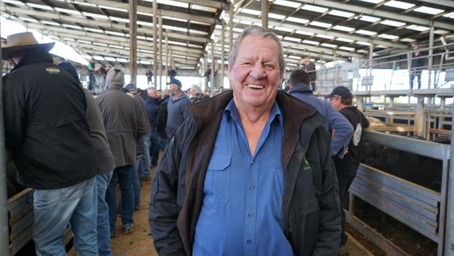 Ian Hitchings, Wonthaggi, planned to sell and buy at Leongatha Victorian Livestock Exchange.